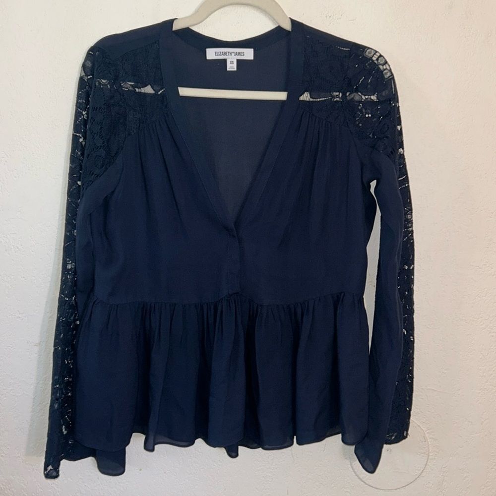 NWOT Elizabeth and James Blue Silk Blouse Lace size XS babydoll